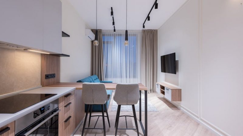 Монтаж бризера от ПИК в Видном